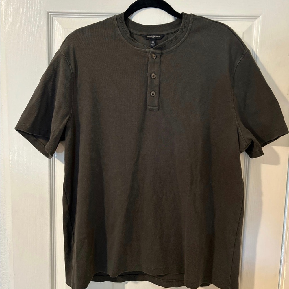Banana Republic Men Shirt XL